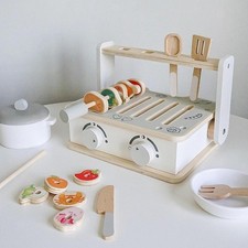 Mini cuisine et gril en bois