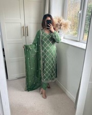 Pakistanais Salwar Kameez