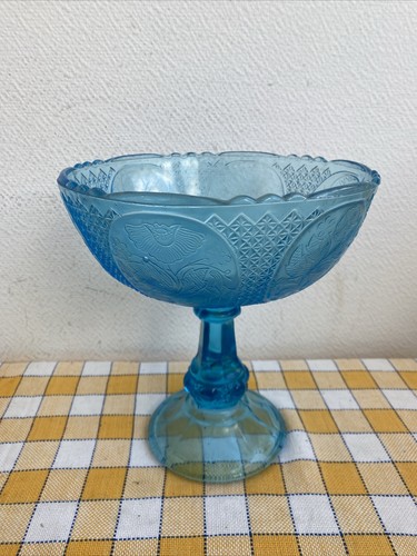 Ancienne coupe fruit pied - coupe, a