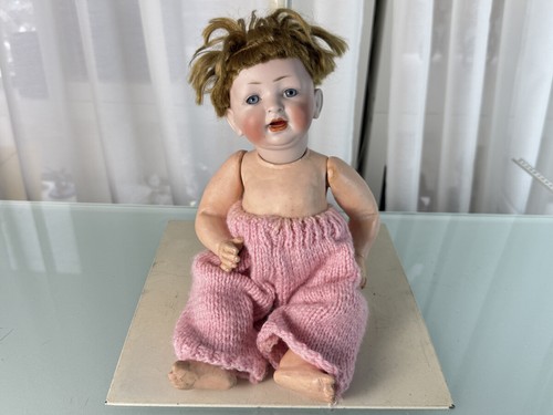 Poupée artiste ancienne - poupée,