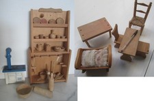 lot jouets en bois, mobilier