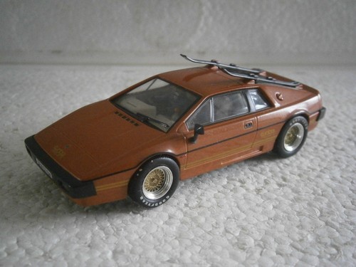 Voiture miniature lotus esprit - voiture,