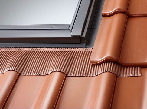 Raccord rouge brun velux - raccord,