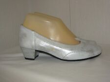ARTIKA  Escarpins cuir argenté P.35