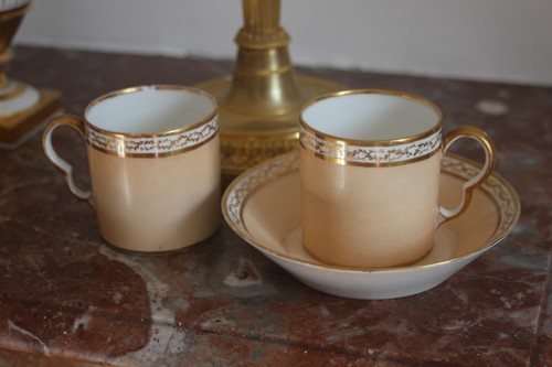 Two cups and - a, 19th