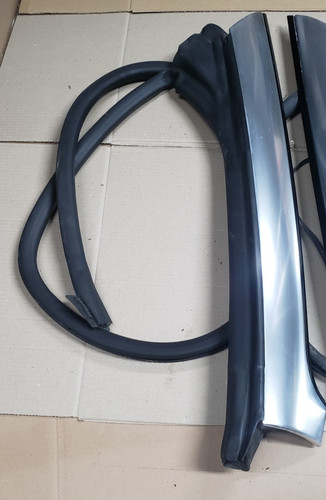 Joint porte avant gauche - de,