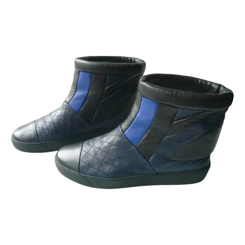Chanel boots compensées cuir - chanel,