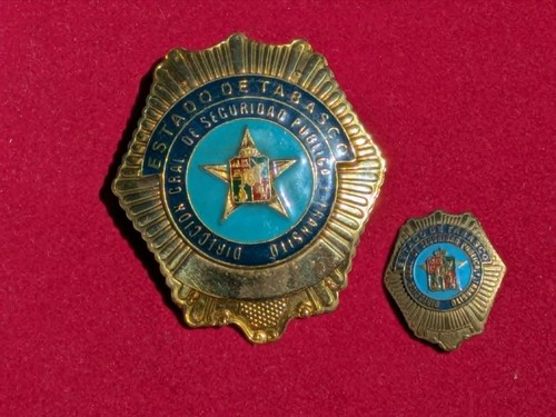 Tabasco police badges lot - tabasco,