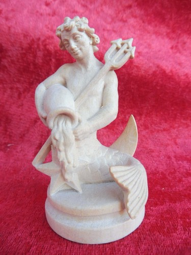 Belle petite figurine - petite,