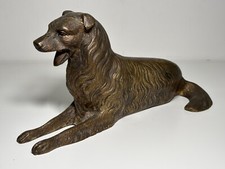 Posture chien en bronze