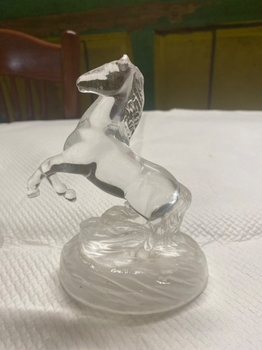 Cheval cristal en - en, ou