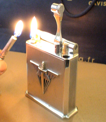 Briquet ancien table st - -,