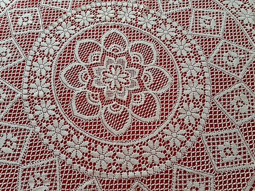 Belle nappe ronde - , dentelle