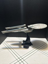 STAR TREK USS ENTERPRISE 1701-B Diamond Select Toys Electronic Starship Working