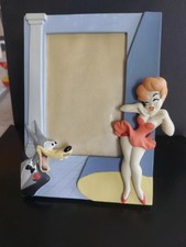 TEX AVETY CADRE PHOTOS LOUP ET