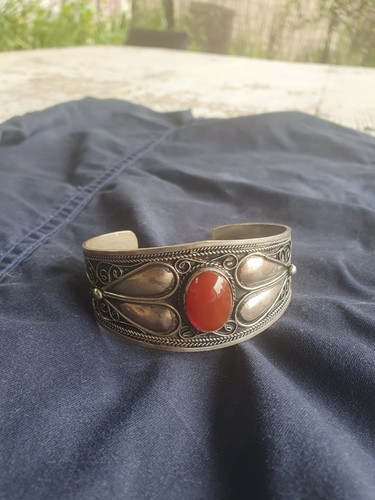 Bracelet manchette rigide - , /
