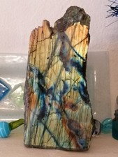 Labradorite semi-polie 710 g