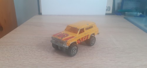 Jeep 4x4 cherokee big - cherokee, (1/64)