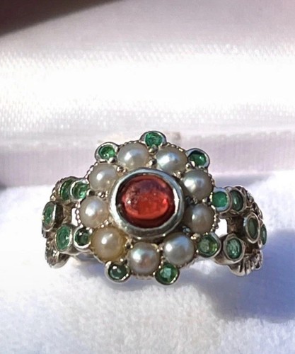 Belle bague fleur - , ancienne
