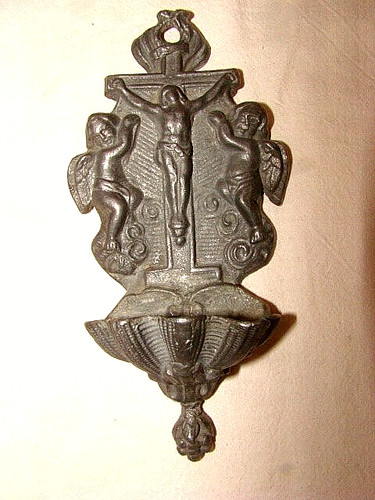 Bénitier étain plomb - en,