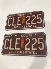 1980 Missouri Automobile License Plate Matched Pair / Set CLE 225  Maroon