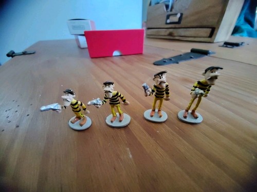 Les dalton figurines plastoy - les,