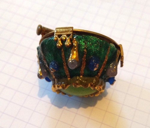 Broche émail limoges - , signée