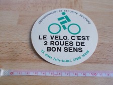 LE VÉLO C'EST 2 WHEELS DE COMMON SENSE sticker 