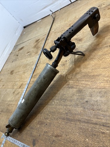 Old tool outil - old, ,