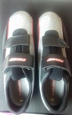 CHAUSSURES de VELO ROUTE NEUVES