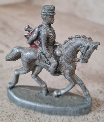 Ancien cheval et son - /,