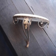 petite console fer forgé et marbre  bon état