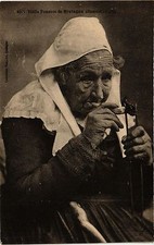 CPA Vieille Fumeuse de