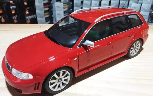 Miniature audi rs4 avant - b5,