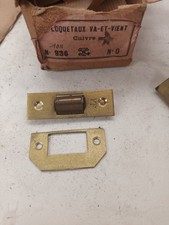  Loqueteau  laiton Fermeture