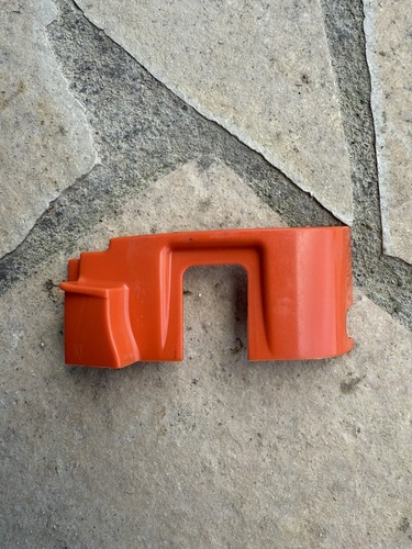 Pièce plastique protection - pièce,