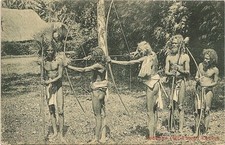 CARTE POSTALE ASIE COLOMBO CEYLAN INDIGENES TIRANT A L'ARC WILD MEN ARCHERY