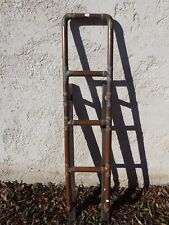 ancienne échelle de bateau en