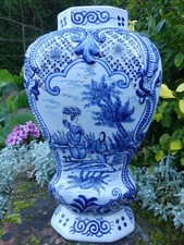Ancienne FAÏENCE de DESVRES décor d'une scène RURALE en camaïeu de BLEU h. 34cm