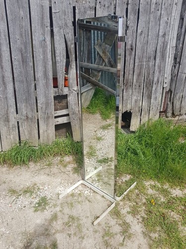 Miroir ancien design sur - miroir,