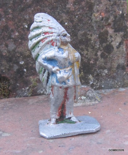 Figurine aluminium far - far, west