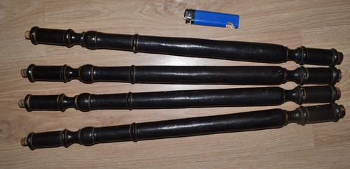 Balustres anciens de - 4,
