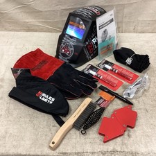 LINCOLN ELECTRIC K5431-1 Welding Helmet Kit Auto-Darkening 2 Arc Sensors Black