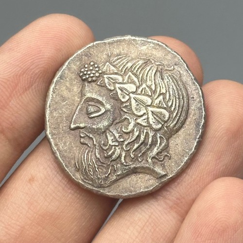 Pièce monnaie argent - en,