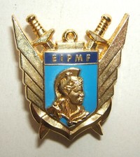 INSIGNE ECOLE INTERARMES PERSONNELS MILITAIRES FEMININS - Drago