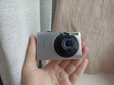 ?Canon IXUS 85 IS Silver 10.0MP digital compact camera?WORKing Full set BOX?