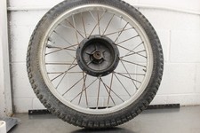 1980 Suzuki SP400 FRONT WHEEL (3.00-21) O954