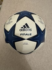 Ballon de foot Adidas Finale Champions League NEUF