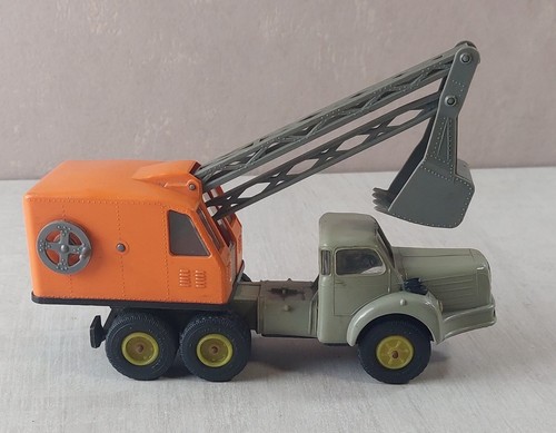 Ancien camion berliet - ancien, /