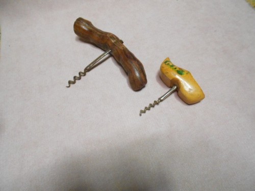 Anciens tire bouchons - tire,